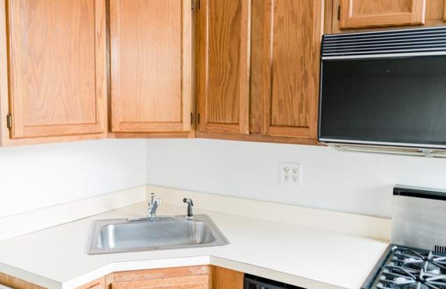 Photo of Spectacular Studio Located Where Brooklyn Heights Meets Cobble Hill!