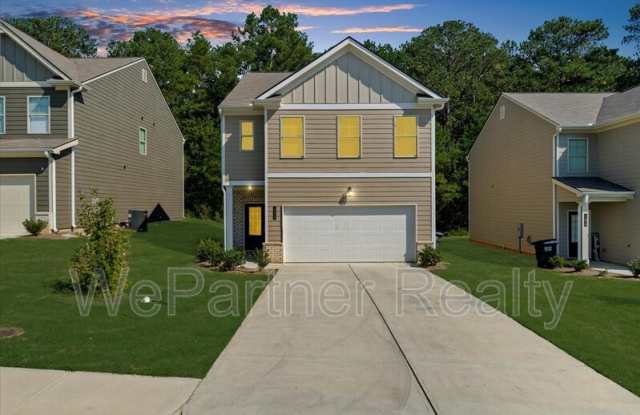 104 Vickery Lane NW