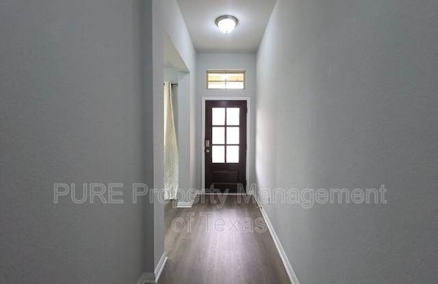 533 Rearing Mare Pass