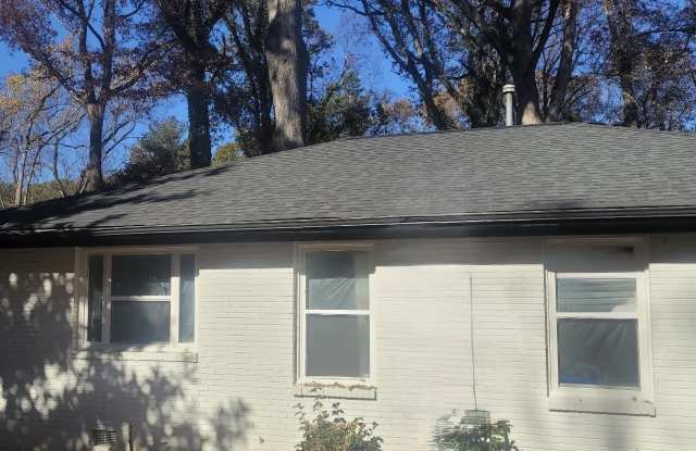 Photo of 745 Yale Pl SW