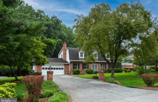 3084 EUTAW FOREST Drive