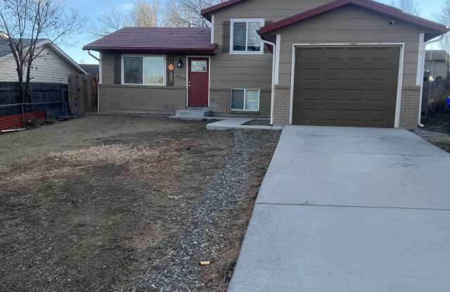 Photo of 2025 Broman Ct