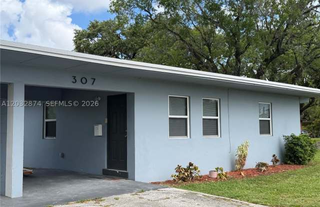 307 NW 12th Ave