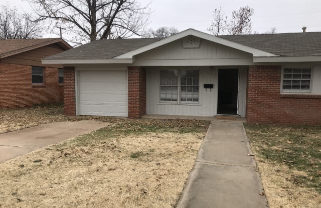 4930 47th St - 4930 47th Street, Lubbock, TX 79414