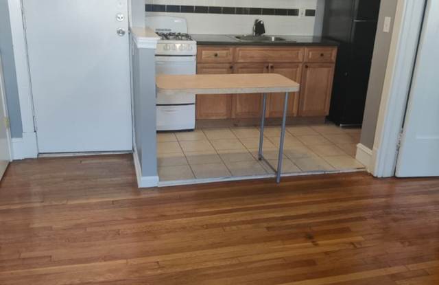 6607 Blakemore Street - 1