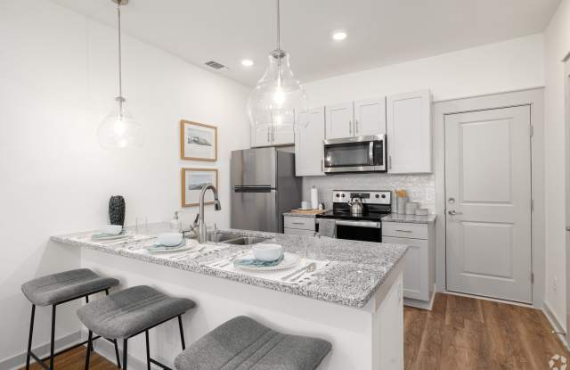 Allier Port Wentworth