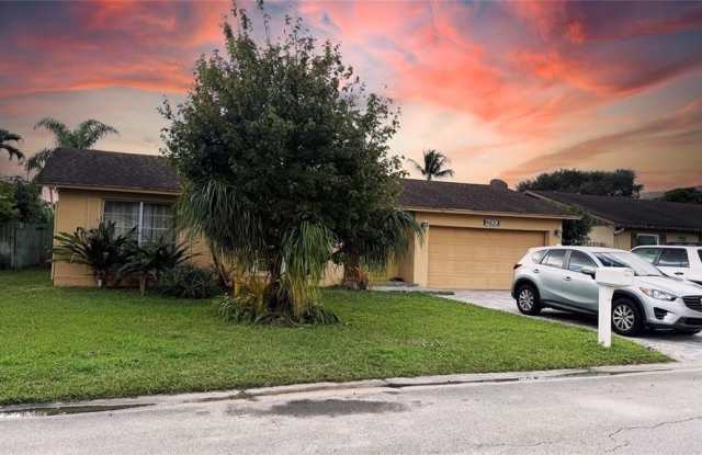 Photo of 9820 NW 24th St