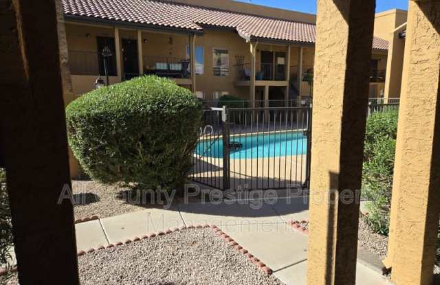 1831 W Mulberry Drive