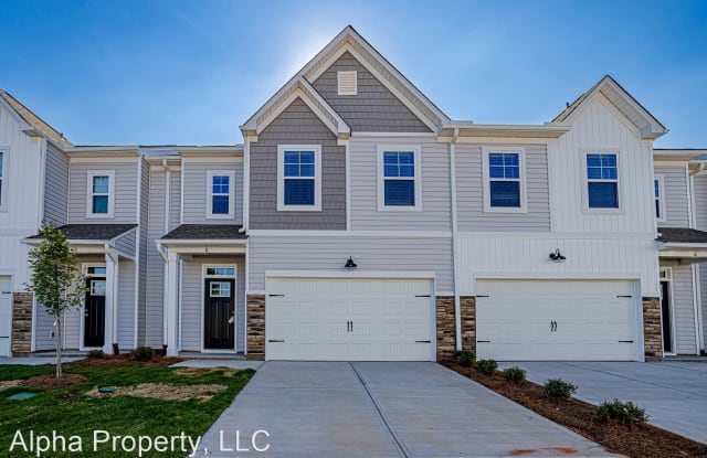 8 Sabine Leaf Ct - 8 Sabine Leaf Ct, Greenville County, SC 29650