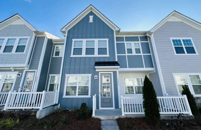 5851 Strathmore Court