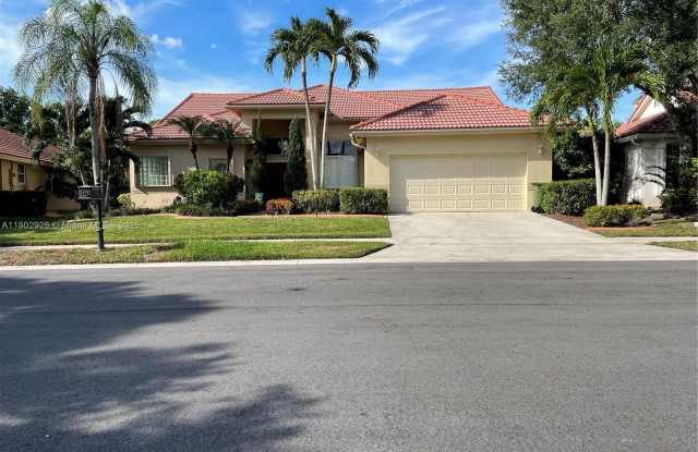 Photo of 785 Heron Rd