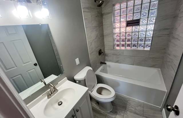 1052 Tyler Street - 1