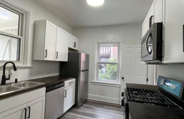 Available April 2026 - 2 Bedroom Home in Dormont w/ Central AC and Off-Street Parking Pad!