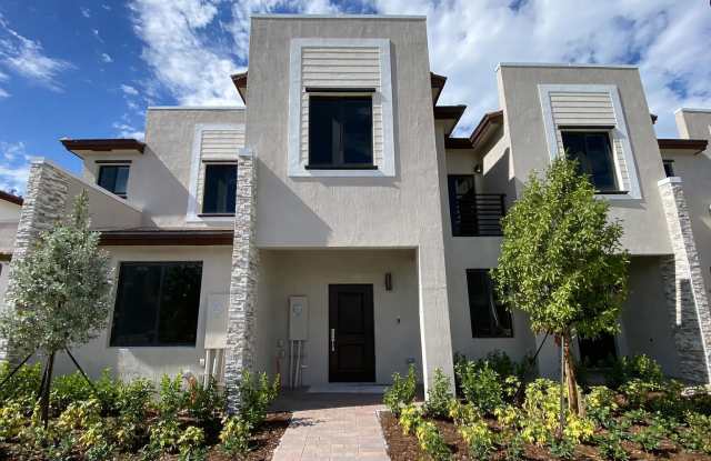 858 Northeast 211th Street