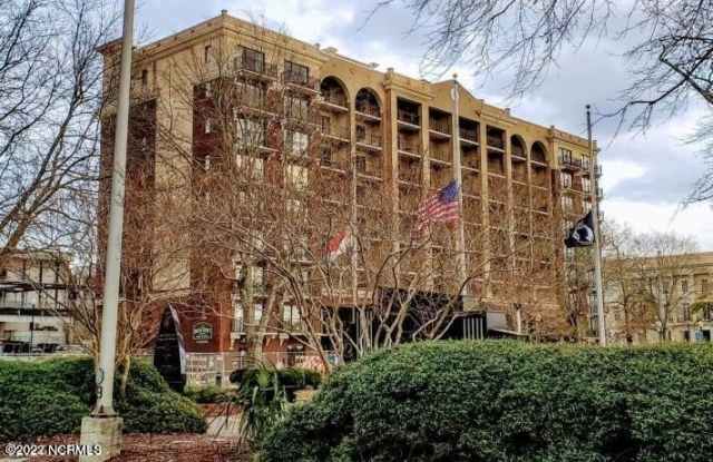 106 N Water Street unit: 604