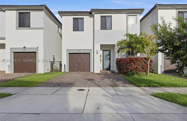 13630 SW 158th Ave