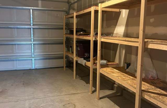 Beautiful 3-Bed, 2.5 Bath Home with Open Floorplan  Modern Upgrades