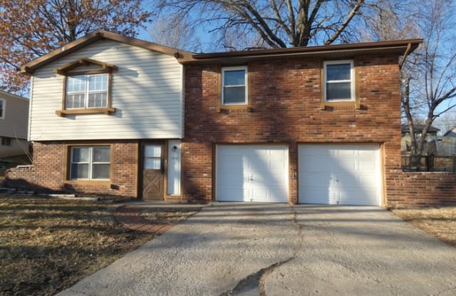 5220 Northeast 57th Street - 5220 Northeast 57th Street, Kansas City, MO 64119