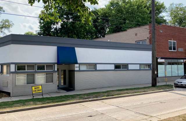 2605 University Avenue #3