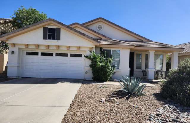 7033 W IRMA Lane