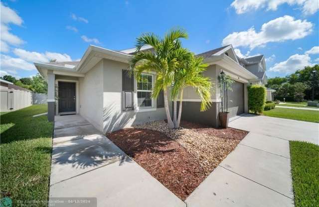 5160 NW Pine Trail Cir