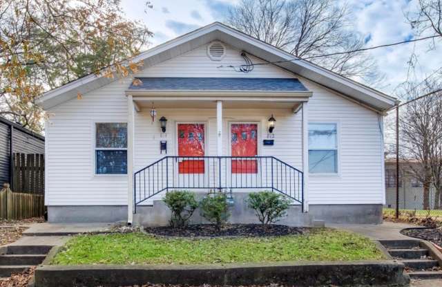 Live in the Heart of It All – 2BR Duplex with Skylights & Outdoor Space!