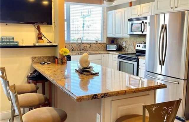 1238 Hillsboro Mile