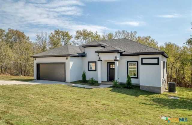 121 Diamond Head Drive