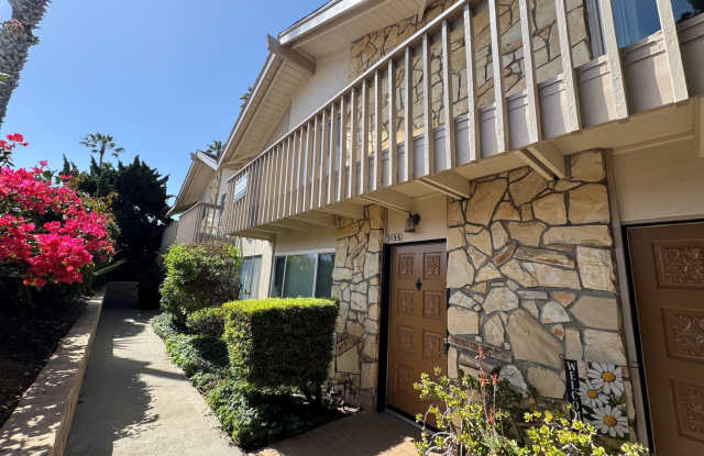 Spacious Ventura Keys Condo- Enjoy The Marina Life!