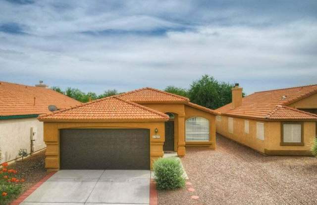 3633 West Camino De Caliope