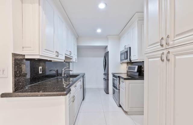 4576 Southwest 139th Court