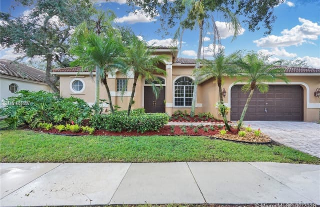 1489 Lantana Ct - 1489 Lantana Court, Weston, FL 33326