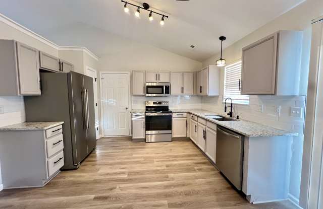 8809 Reedy Creek Road