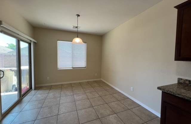 25161 W CARSON Court