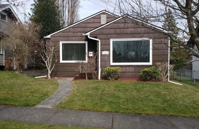 4209 N 24th St - 4209 North 24th Street, Tacoma, WA 98406