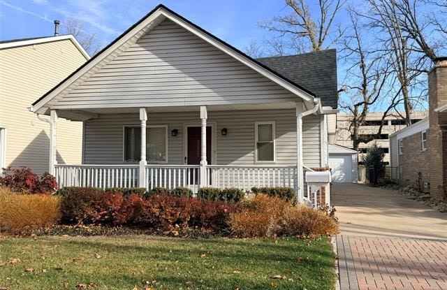 Photo of 3320 Harvard Road