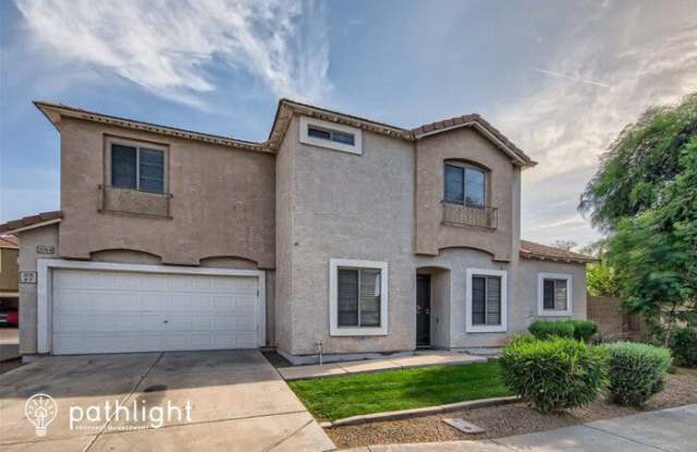 1575 East Baylor Lane