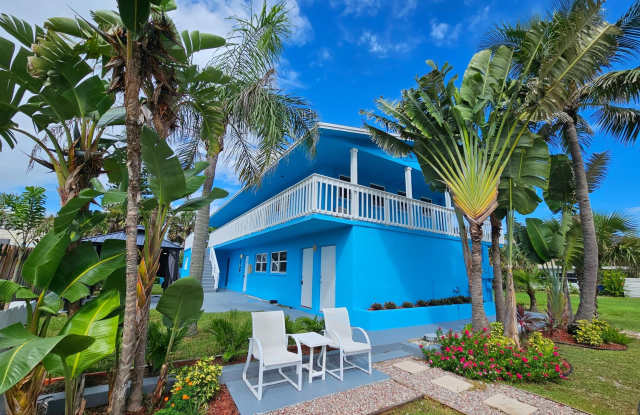 Photo of 1115 S Ocean Drive