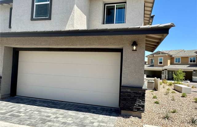 1124 Meadow Sparrow Place