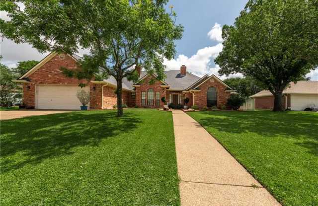 2905 Aztec Court