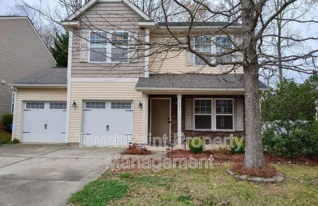 121 N Cromwell Drive
