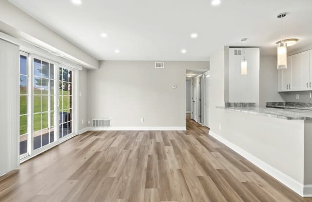 Photo of Renaissance Hills