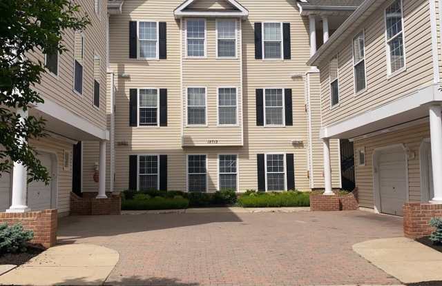 12713 FOUND STONE Road