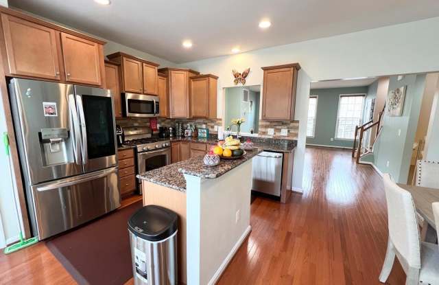 1604 SEBRING Court
