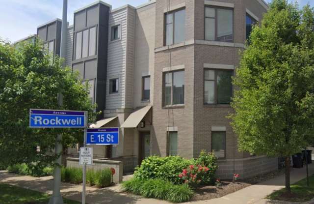 1422 East 15th Street - 1