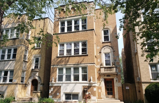 5747 N Spaulding Avenue - 5747 North Spaulding Avenue, Chicago, IL 60659