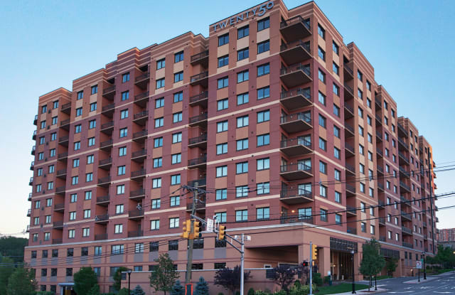 Twenty50 Fort Lee Nj Apartments For Rent