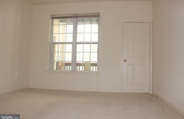 6480 CHEYENNE Drive unit: 201