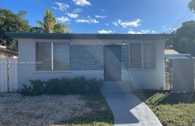 750 NW 114th St - 750 Northwest 114th Street, Pinewood, FL 33168