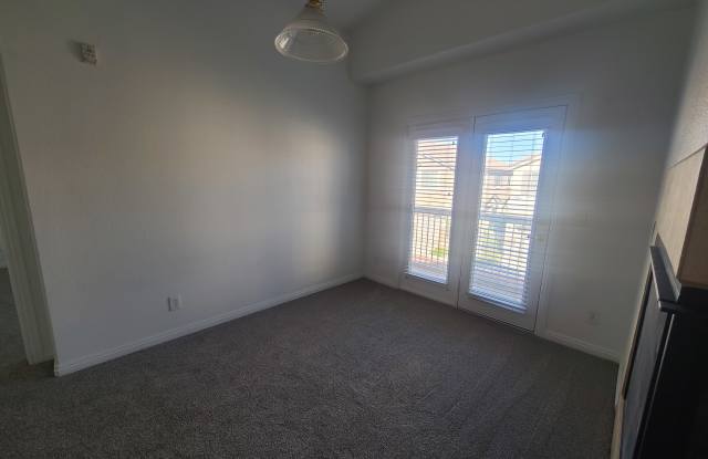 4817 Straight Flush Drive